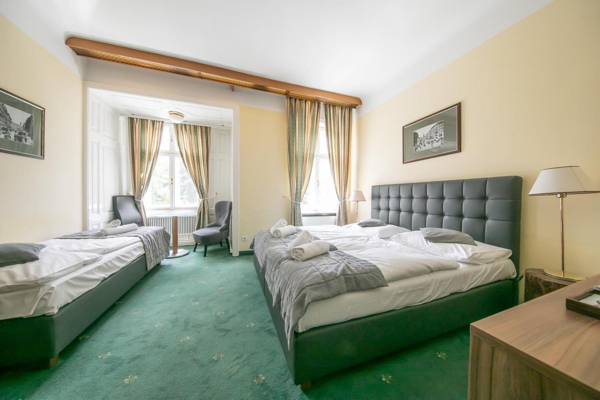 Hotel Bergwirt Schoenbrunn 비엔나 외부 사진