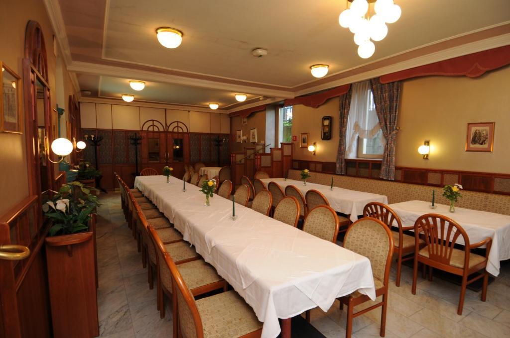 Hotel Bergwirt Schoenbrunn 비엔나 외부 사진